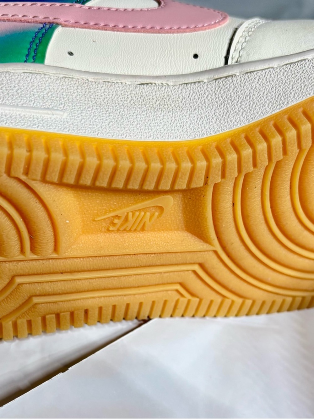 Nike big kids sneakers - Picture 7 of 8